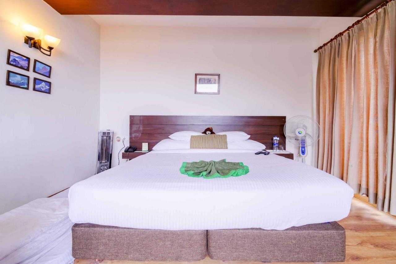 Woodsmoke Retreat Hotel Shimla Buitenkant foto